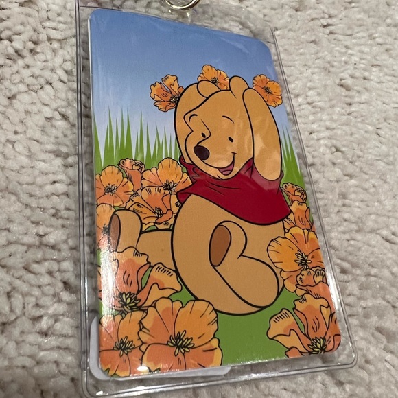 Loungefly Disney Winnie The Pooh Floral Lanyard Keychain Key & Card Holder - Picture 6 of 7